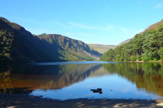 Wicklow Mountains, Glendalough and Kilkenny Day Tour from Dublin